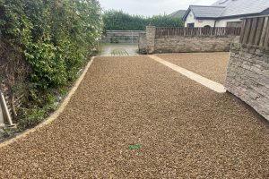 Gravel driveway in Ongar