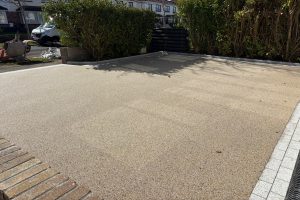 Resin driveway with border in Balgriffin