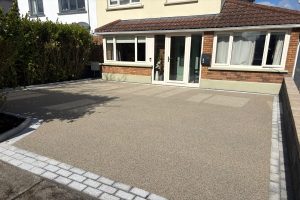 Resin driveway with border in Rathfarnham