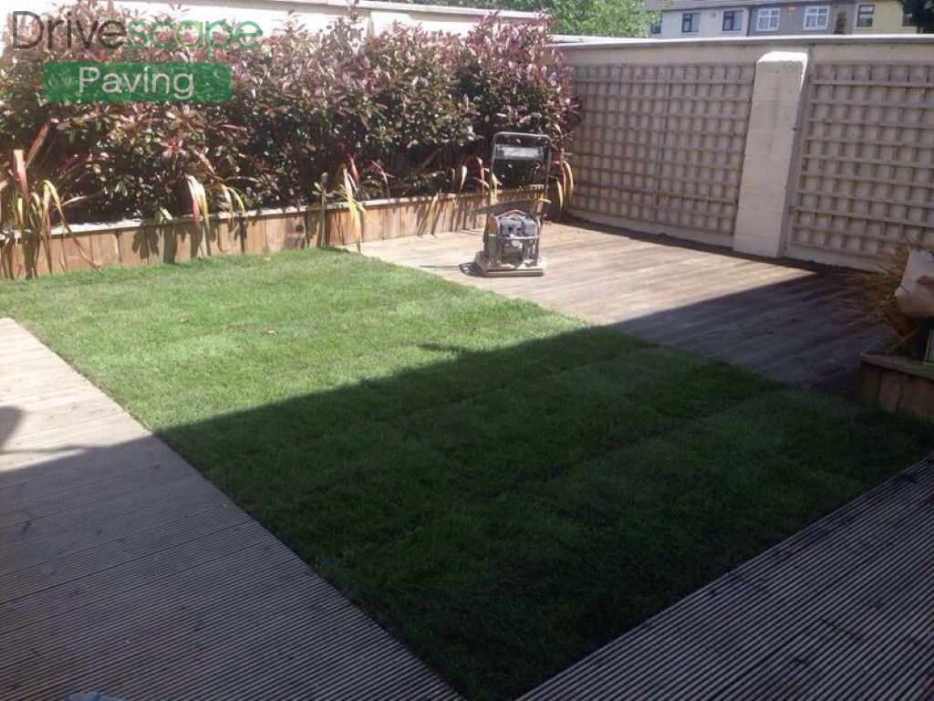 Patio Lawns in Glasthule