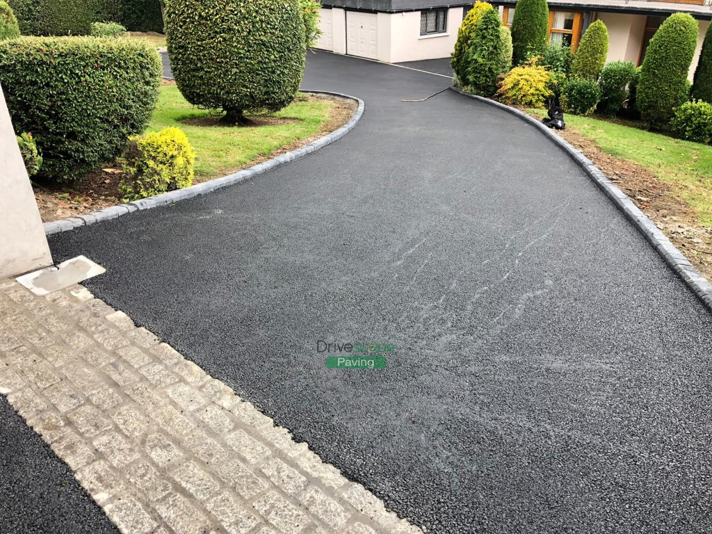 Tarmac and asphalt Ballymun