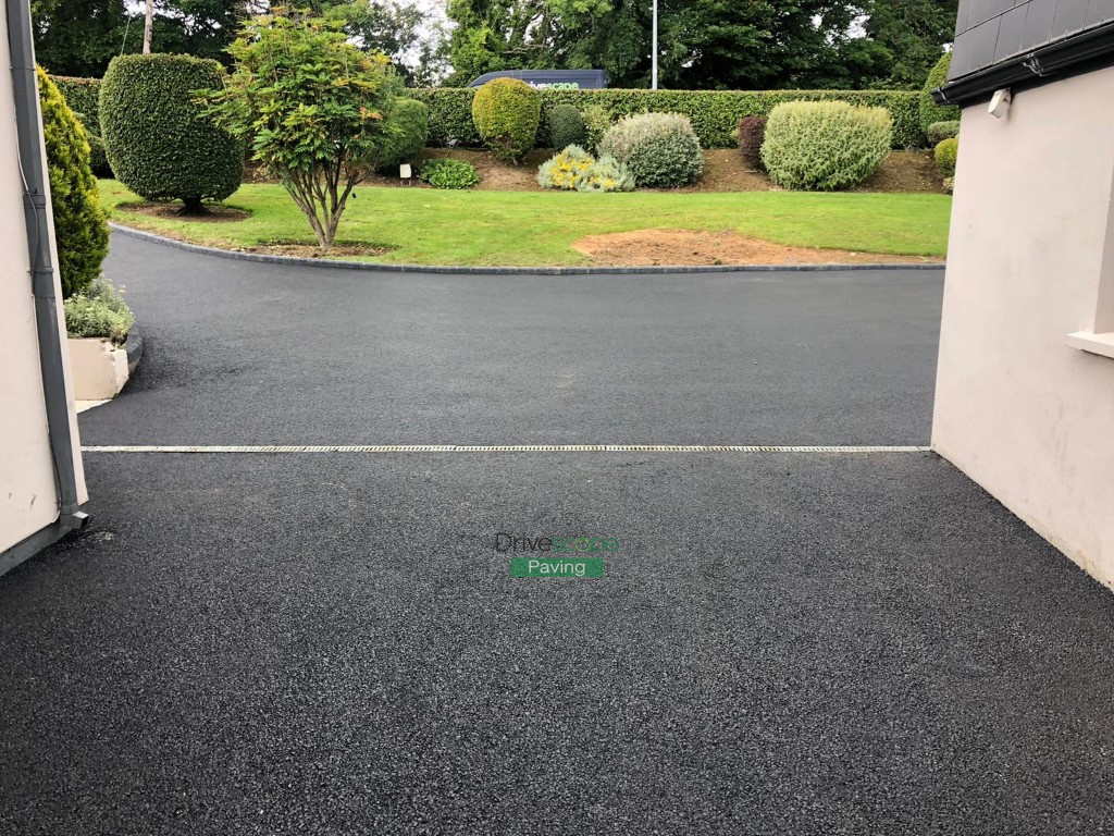 Tarmac and asphalt Saggart