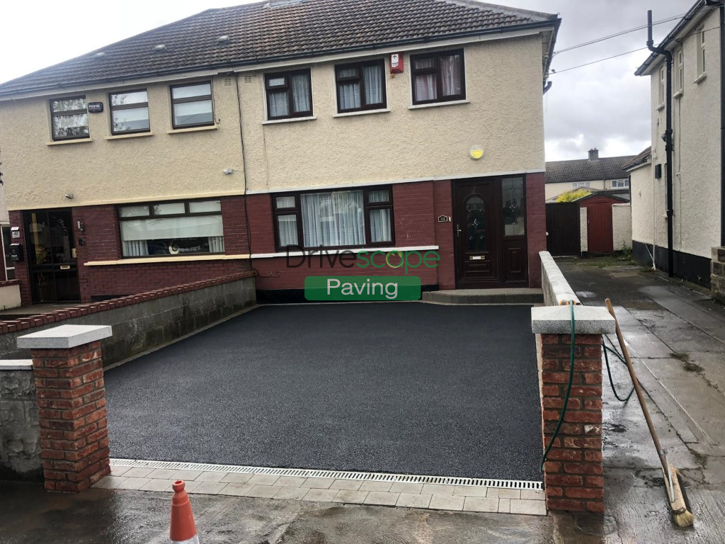 Tarmac and asphalt Sutton